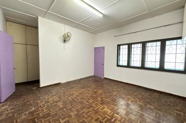 Taman OUG Freehold 2 Storey Terrace House For Sale