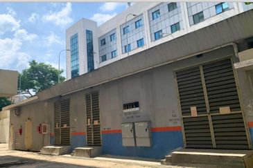 Taipan Business Centre, USJ 10