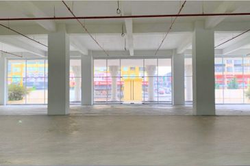 Taipan Business Centre, USJ 10