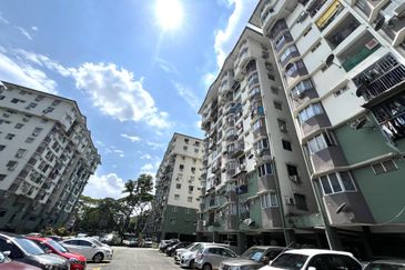 Hijau Ria Kepong Indah