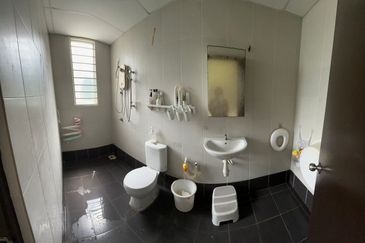 AMARA Service Residences