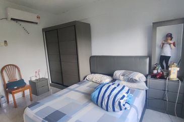 Sri Intan (Bandar Seri Alam)