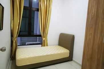 D'Summit Residences @ Kempas Utama