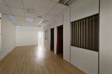 Bina Park, Bandar Seri Alam