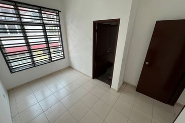 Bandar Baru Seri Alam