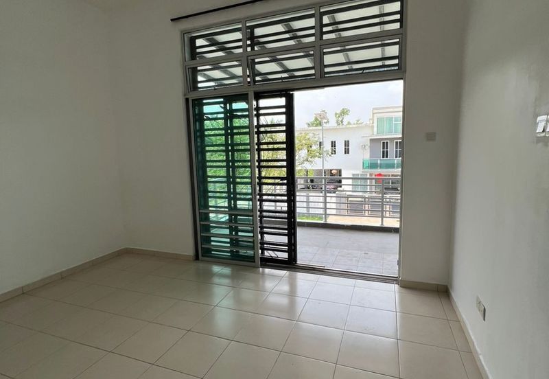 Bandar Baru Seri Alam