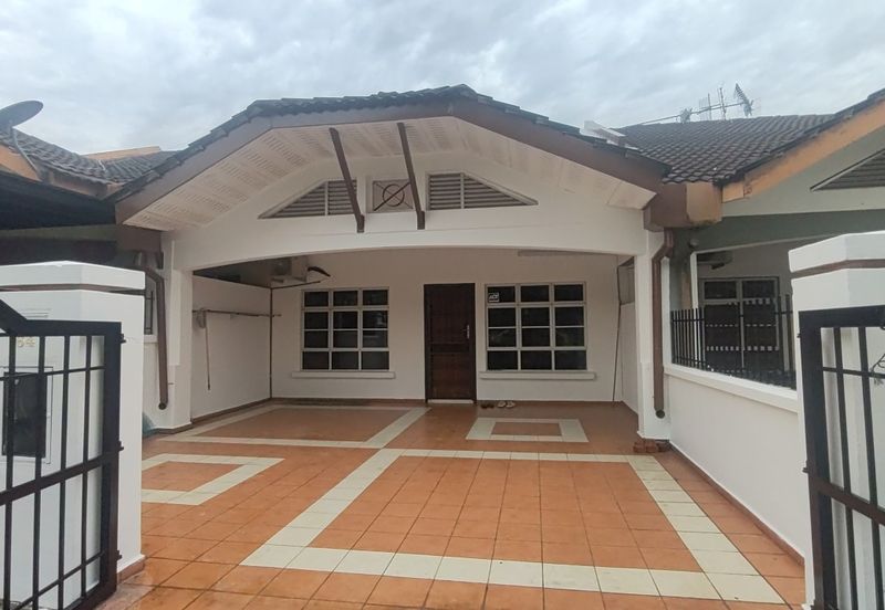 Bandar Baru Seri Alam