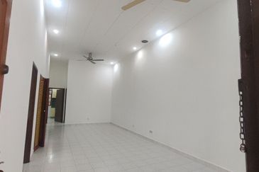 Bandar Baru Seri Alam