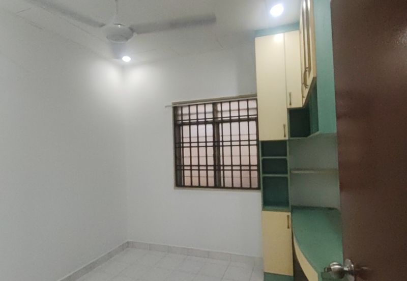 Bandar Baru Seri Alam