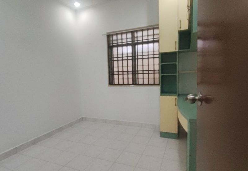 Bandar Baru Seri Alam