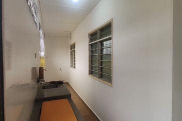 Bandar Baru Seri Alam