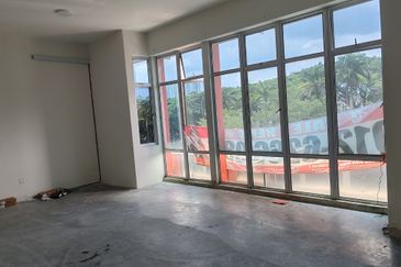 Bina Park, Bandar Seri Alam