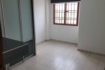 Apartment Putri Ria, Bandar Baru Kota Putri