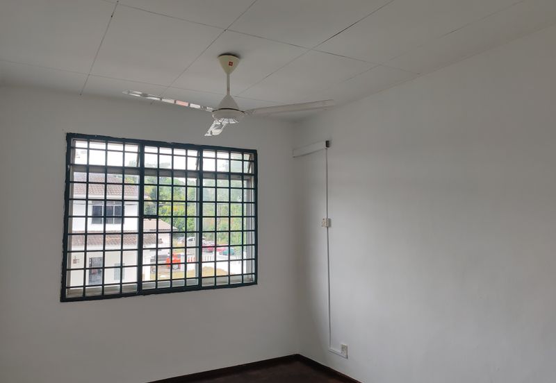 Bandar Baru Seri Alam