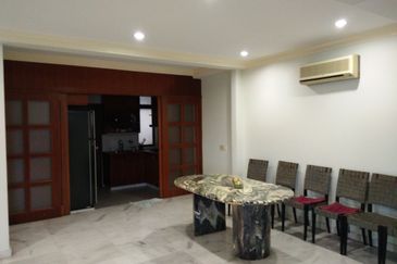 Aloha Tower Condominium