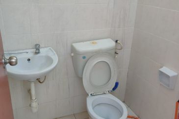 Sri Ehsan Shop Apartment At Taman Sri Ehsan, Kepong For Sale