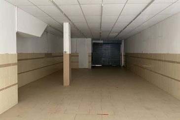 Sri Ehsan Shop Apartment At Taman Sri Ehsan, Kepong For Sale