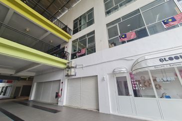 Super Below Market owner wish to let it go only