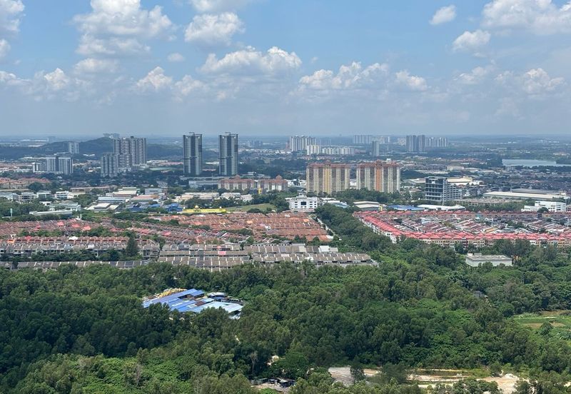 THE PULSE RESIDENCE & THE PULSE