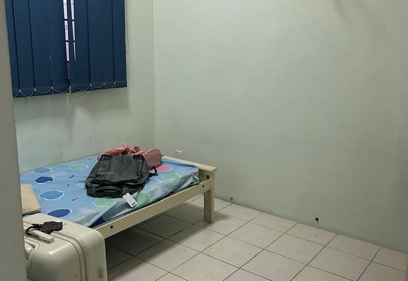 Avelon Tower @ Plaza Medan Putra