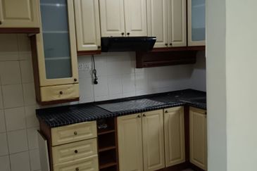 Idaman Sutera Condominium