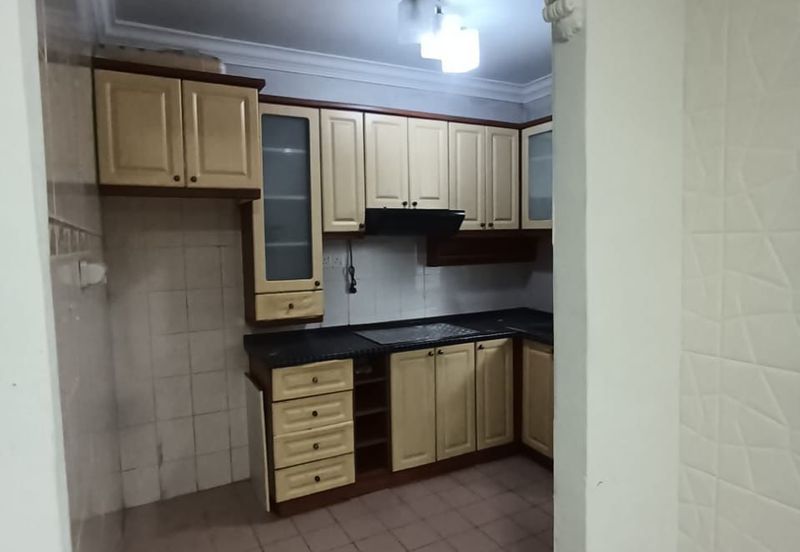 Idaman Sutera Condominium