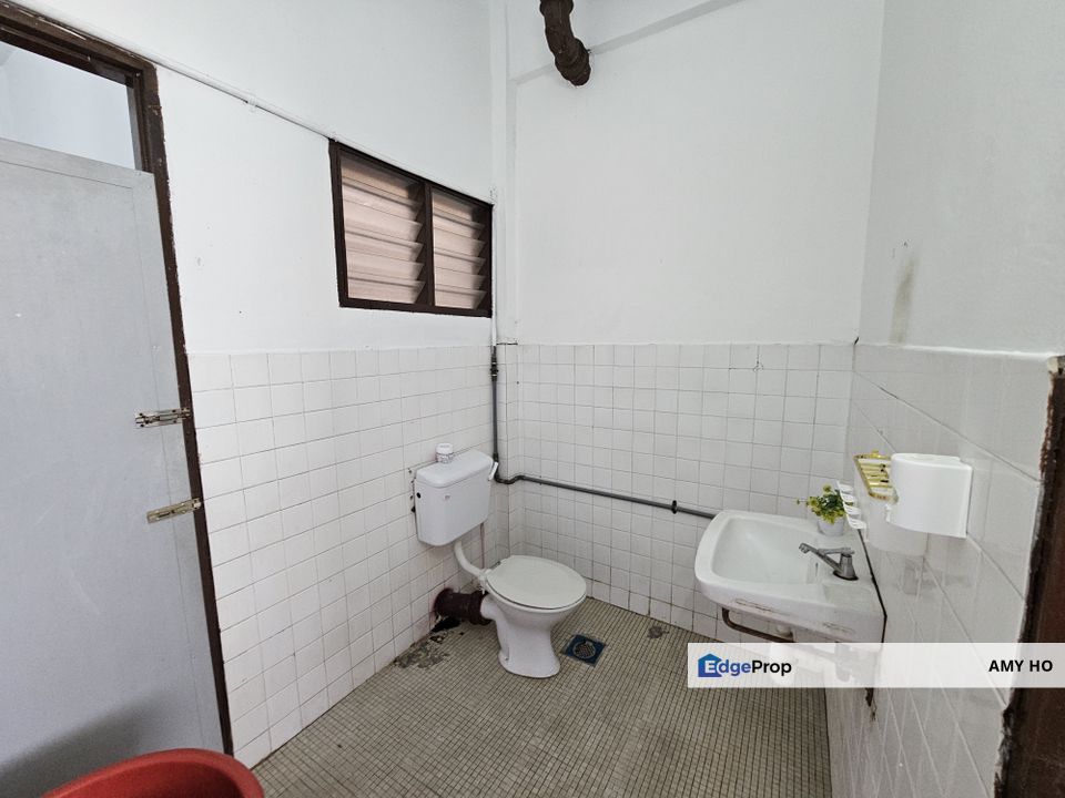 [Ground Floor Freehold] Gombak Court Apartment Setapak Kuala Lumpur Easy access high ceiling, Kuala Lumpur, Setapak