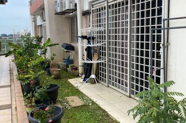 Beverly Tower @ Plaza Medan Putra