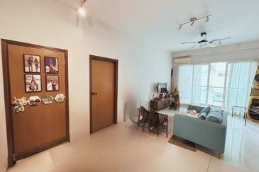 Royal Regent Sri Putramas III