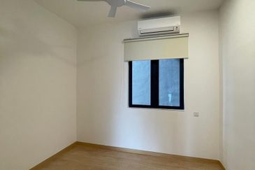 Aradia Residence @ Lake City