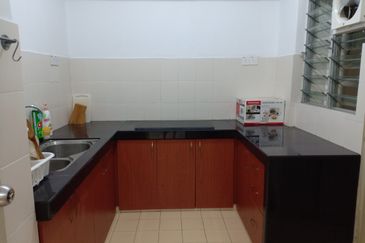 Avelon Tower @ Plaza Medan Putra