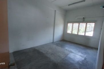 Jalan Besar Bandar Baru Sungai Buloh 