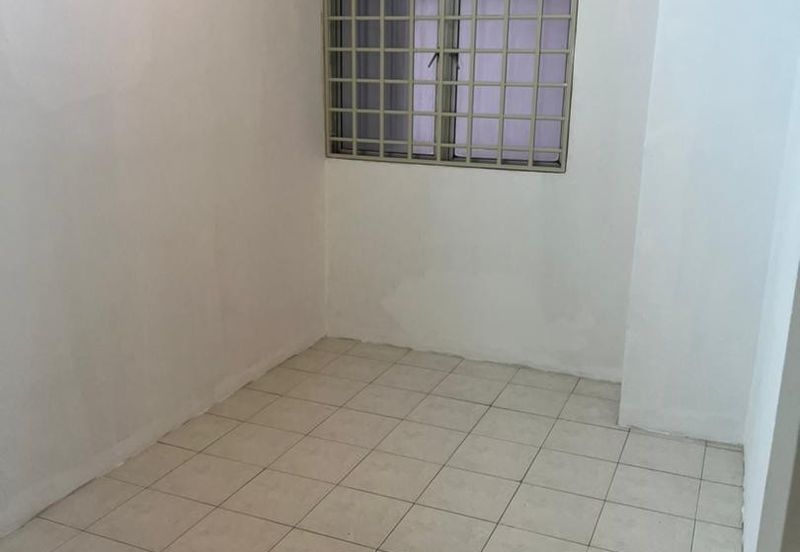 Avelon Tower @ Plaza Medan Putra