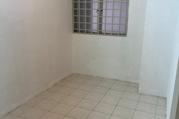 Avelon Tower @ Plaza Medan Putra