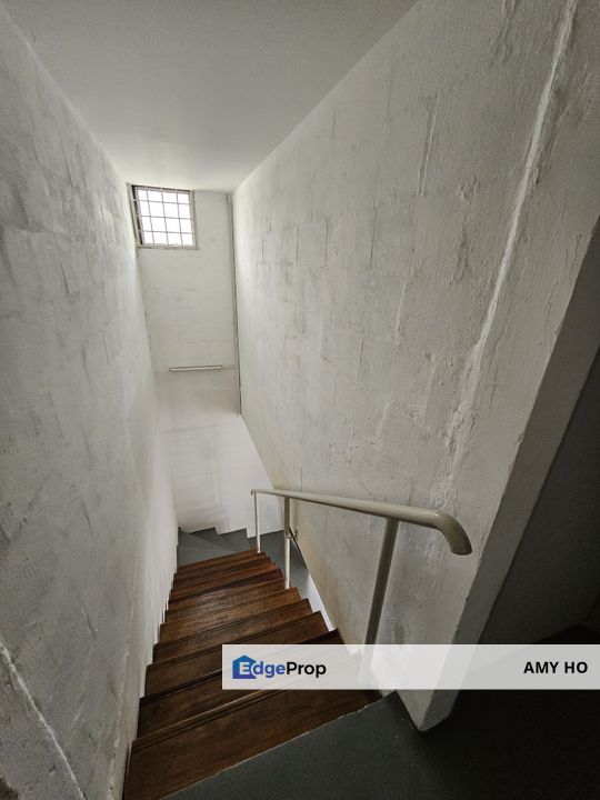 Refurbished 2-Storey House in SD1, Bandar Sri Damansara – Prime Location!, Selangor, Bandar Sri Damansara