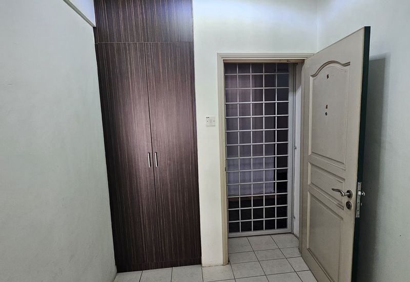 Avelon Tower @ Plaza Medan Putra