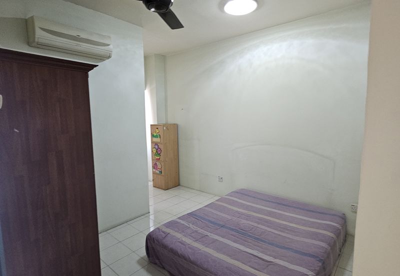 Avelon Tower @ Plaza Medan Putra