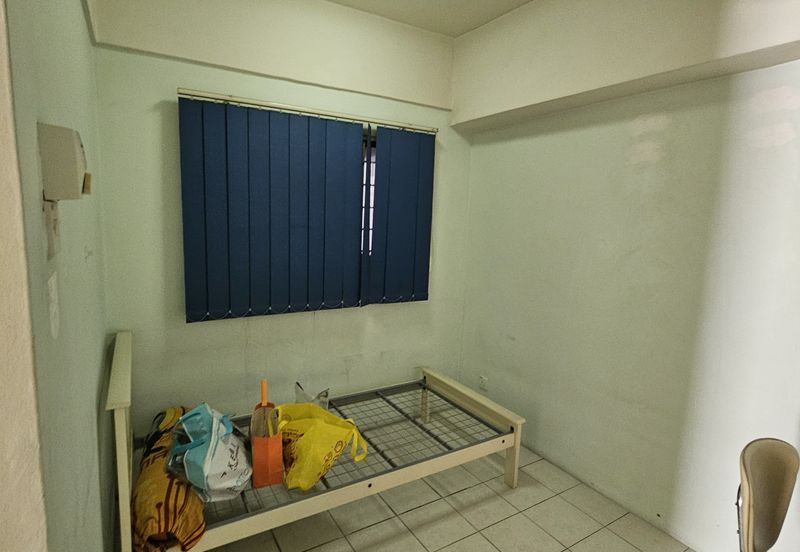 Avelon Tower @ Plaza Medan Putra