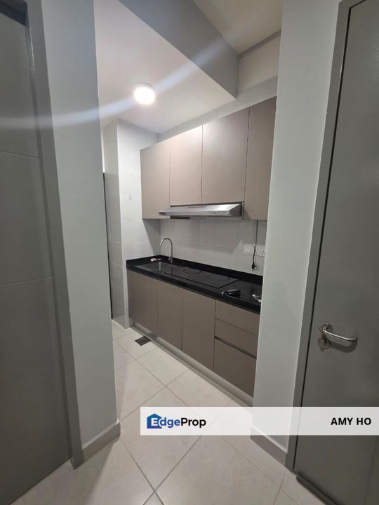 Fully Furnished, neat and tidy unit, 2 rooms unit ready to move in now, Kuala Lumpur, Kepong