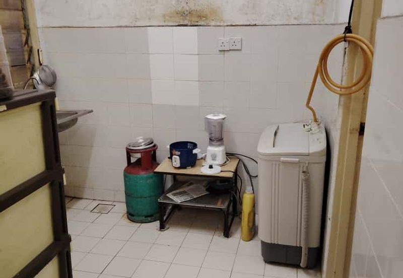 Pangsapuri Lagoon Perdana