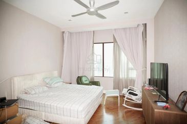 Mont Kiara Damai Resort Condominium