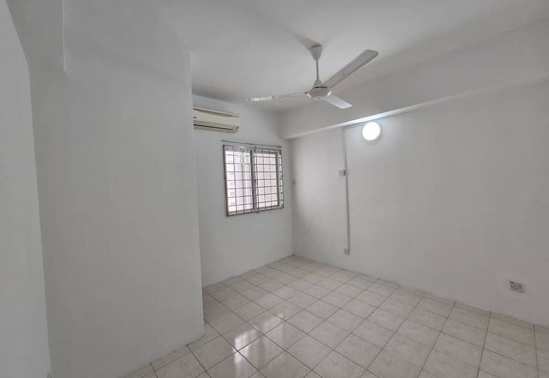 Avelon Tower @ Plaza Medan Putra