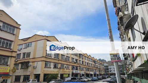 Taman Pusat kepong shop apartment topfloor level 3, Kuala Lumpur, Kepong