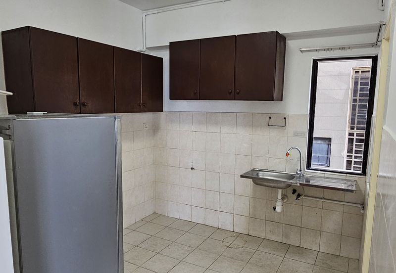 Rivercity Condominium