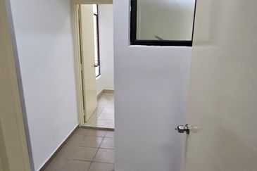 Rivercity Condominium