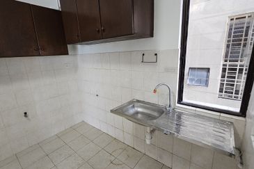 Rivercity Condominium