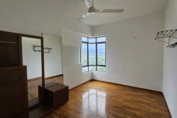 Rivercity Condominium