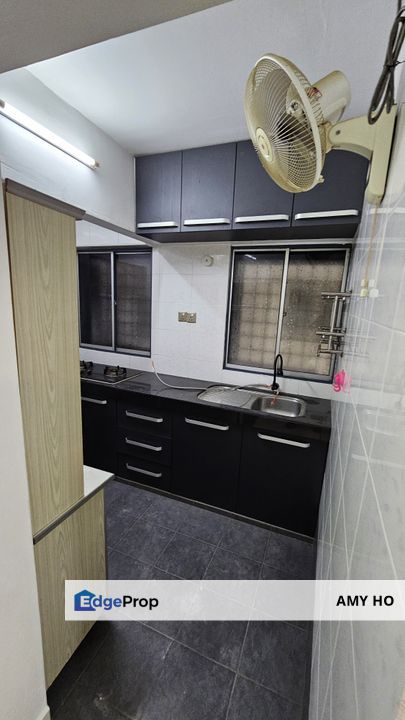 Great Value Unit – Hijau Ria Apartment @ Kepong Indah Spacious and affordable, ideal for own stay or investment., Kuala Lumpur, Kepong