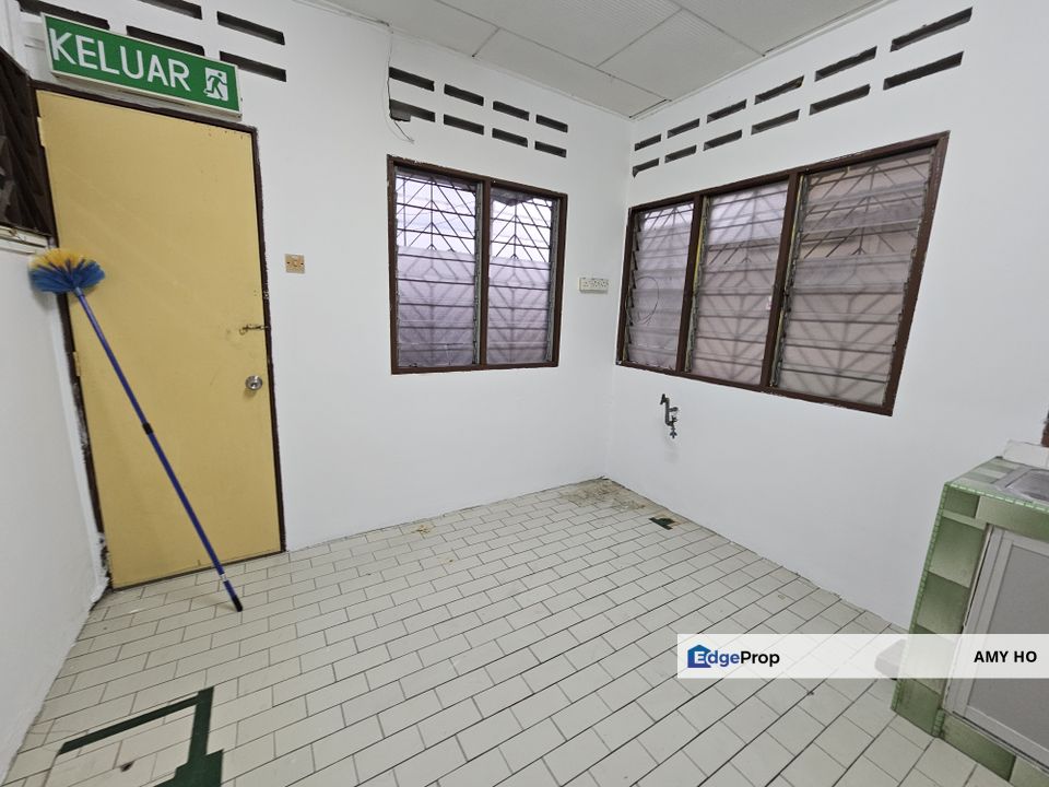 Selayang Bidara Corner lot suitable for kinder garden use, Selangor, Selayang