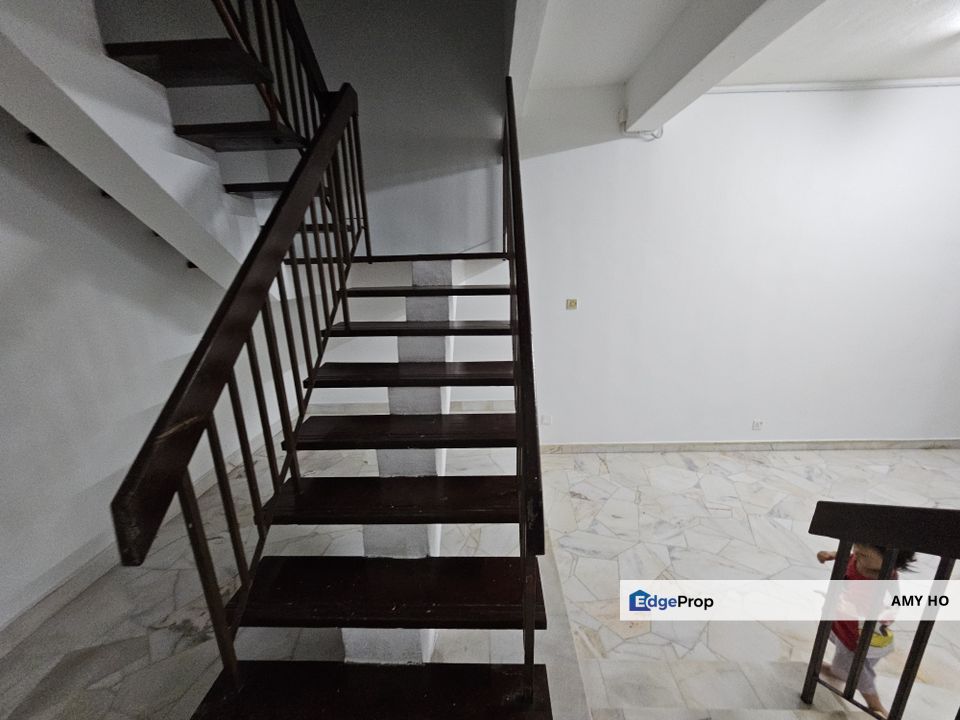 Selayang Bidara Corner lot suitable for kinder garden use, Selangor, Selayang